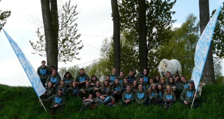 Jongeren van TREK4YOUth steunen de Stichting voor paarden in nood
